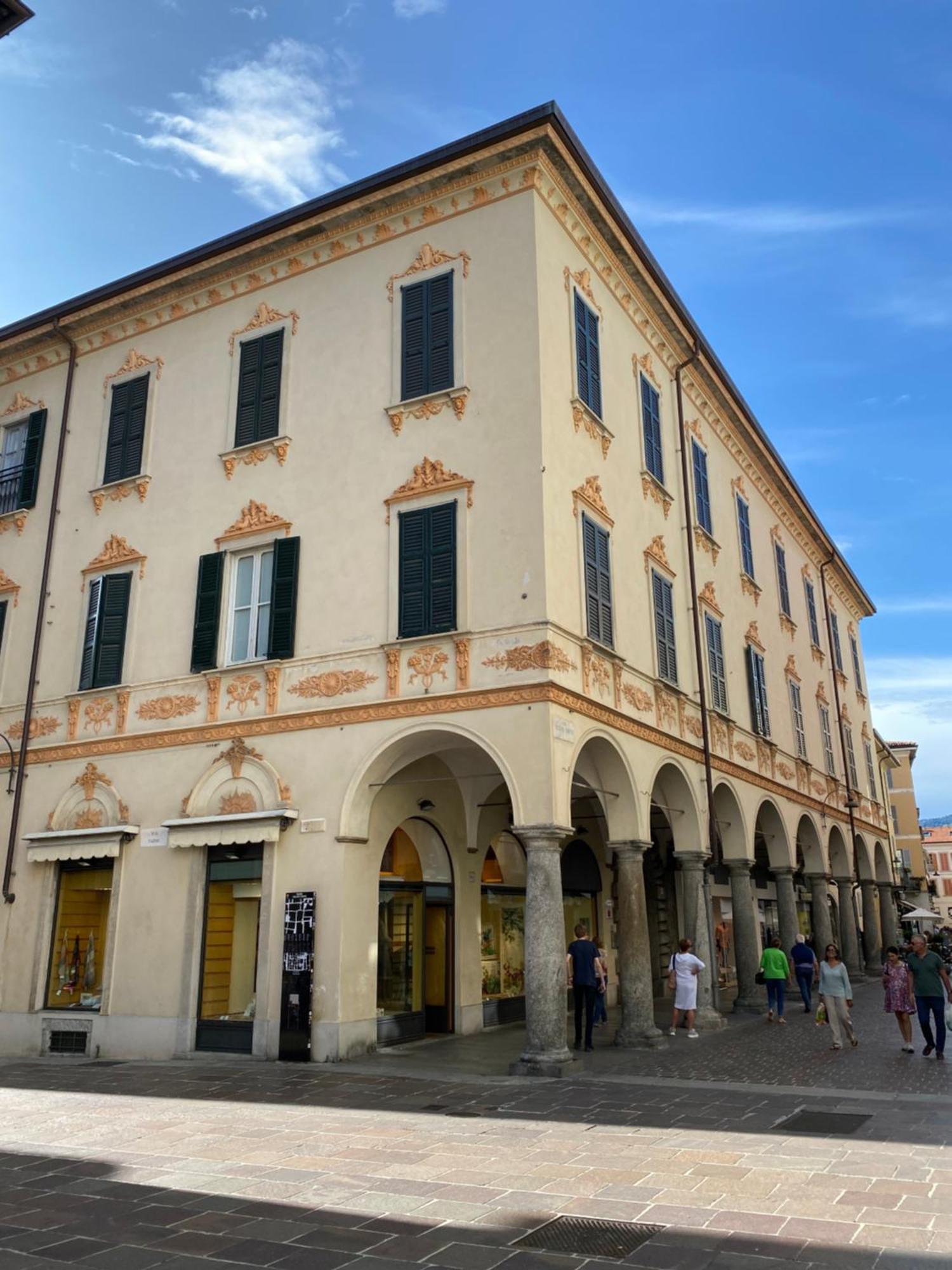 Porta Torre Como Apartment - By Relais Di Giada Exterior photo