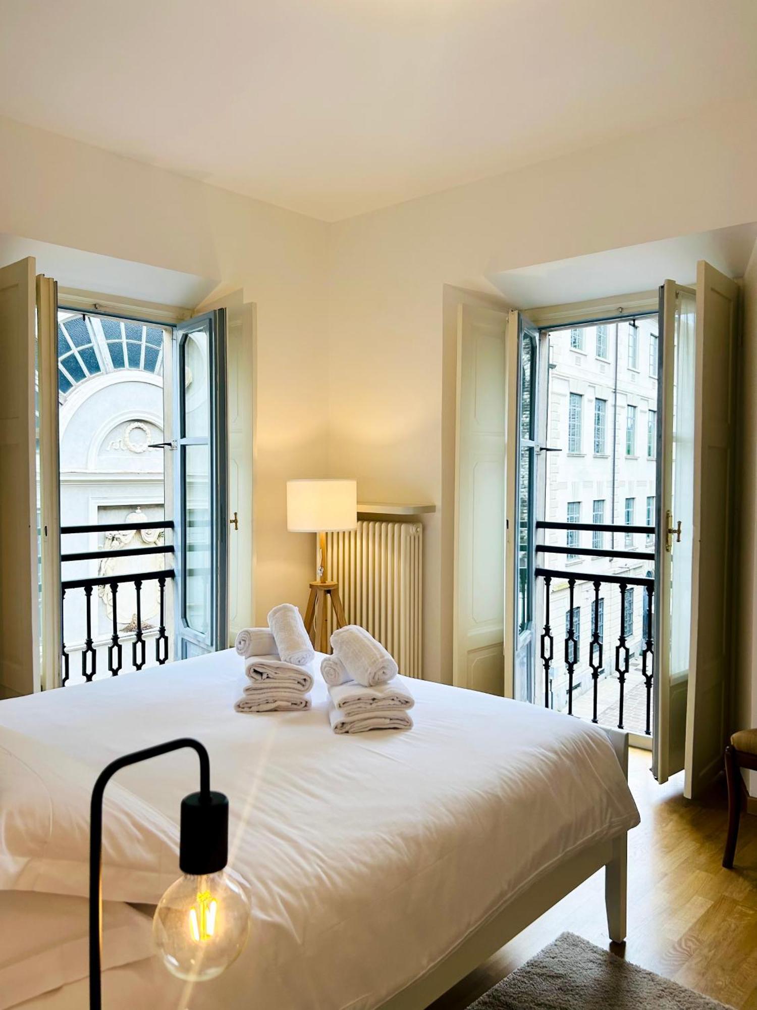 Porta Torre Como Apartment - By Relais Di Giada Exterior photo